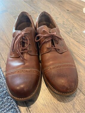 Dansko Men's Brown Leather Cap-Toe Derby Oxfords